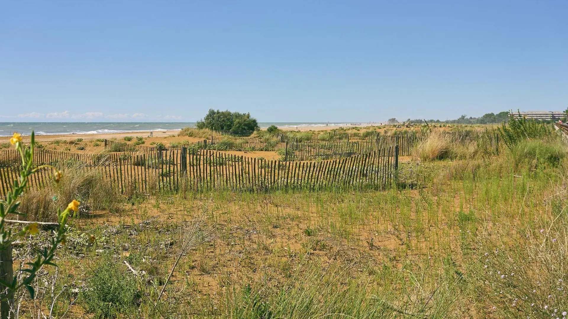Wonderful Villa With Private Garden Bibione Pineda Ιταλία