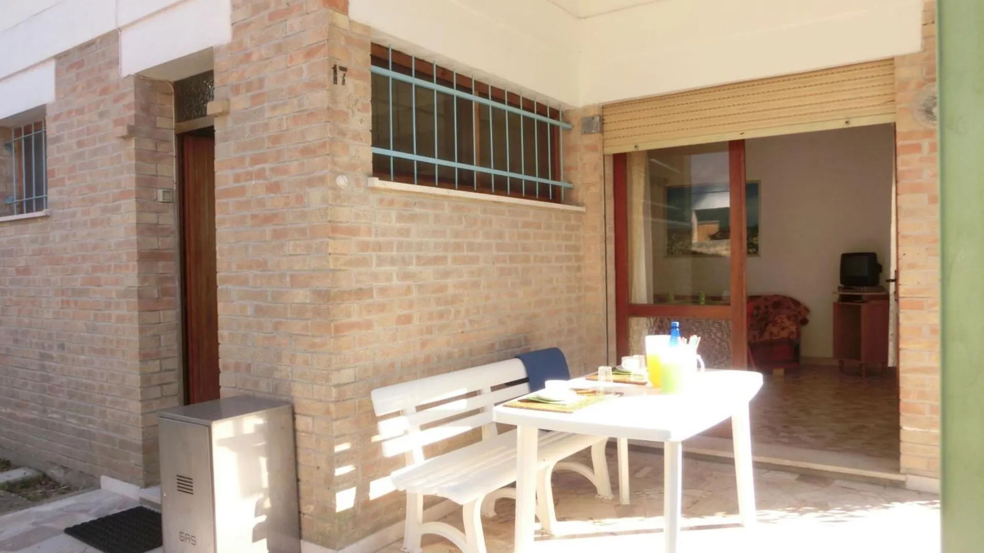 Wonderful Villa With Private Garden Bibione Pineda