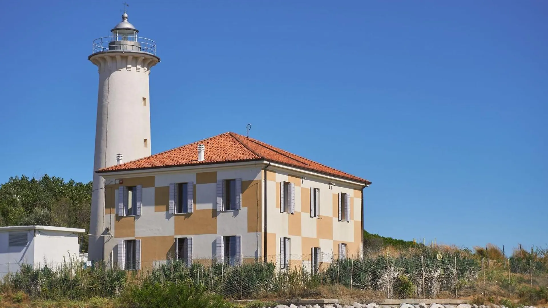 Wonderful Villa With Private Garden Bibione Pineda
